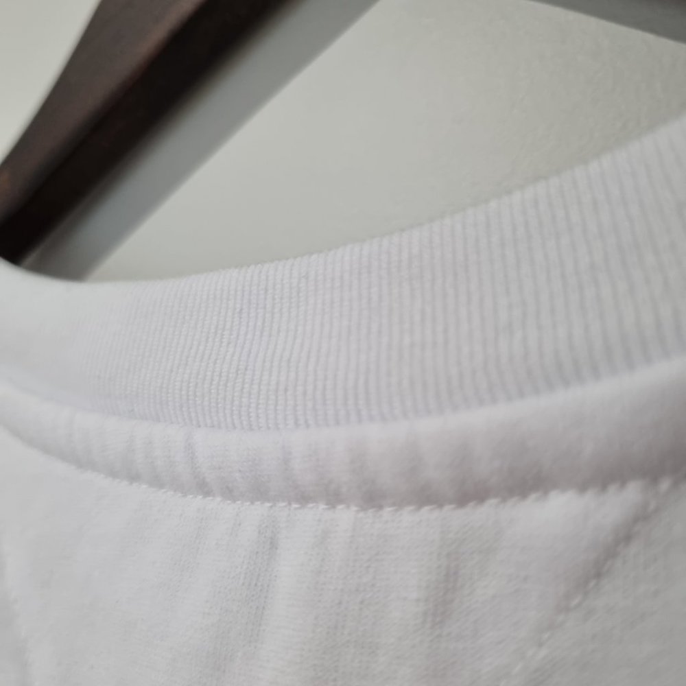 Tommy Hilfiger Tommy Jeans Badge Crew Neck Shirt Women's White Crew Neck Shirt - Picture 8 of 9
